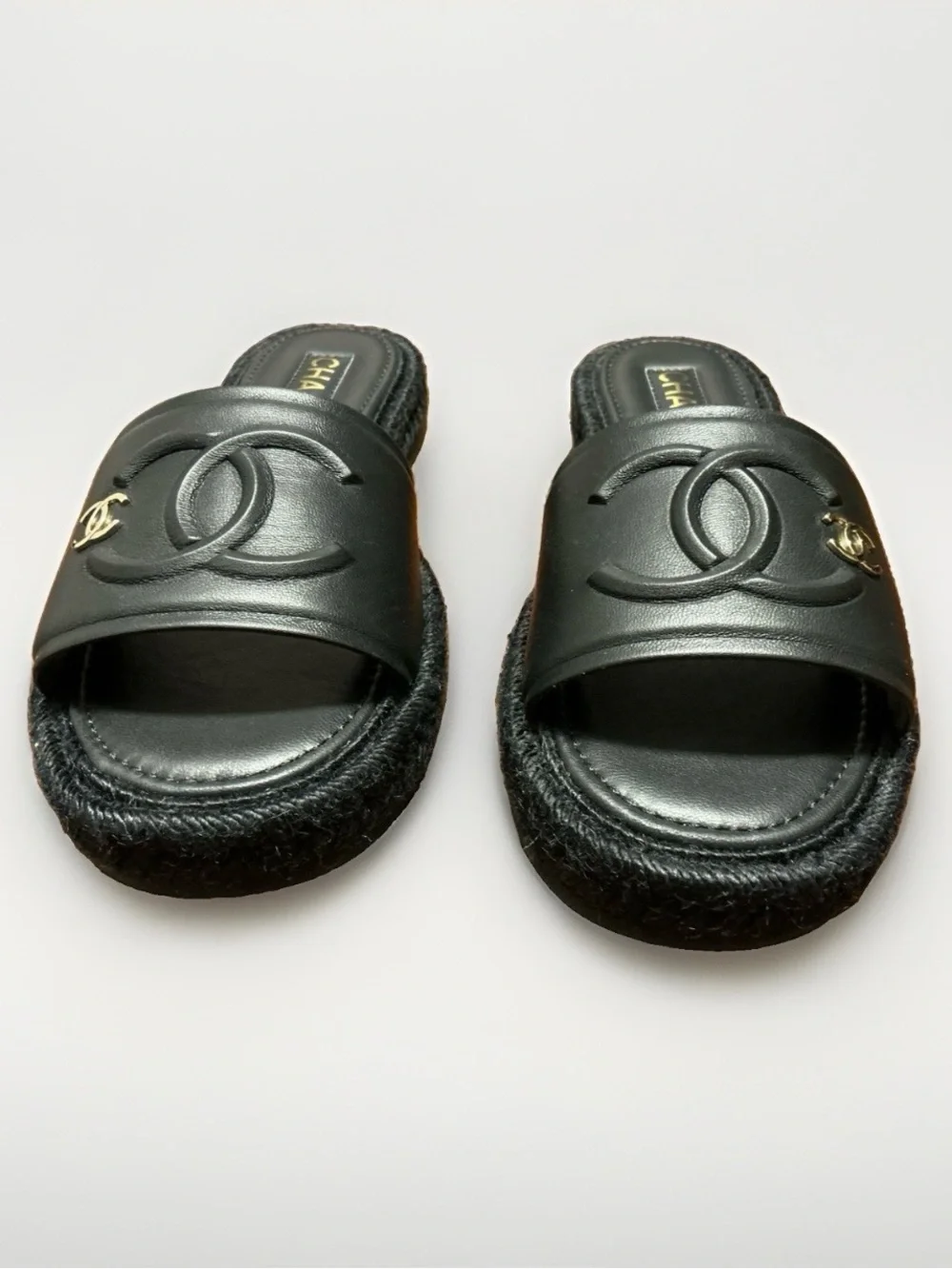 Chanel 23C Black Lambskin Leather CC Logo Slide Sandal Slip Espadrille Flat 38